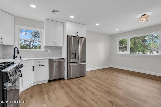 236 Orangewood Drive, Brick, NJ 08723