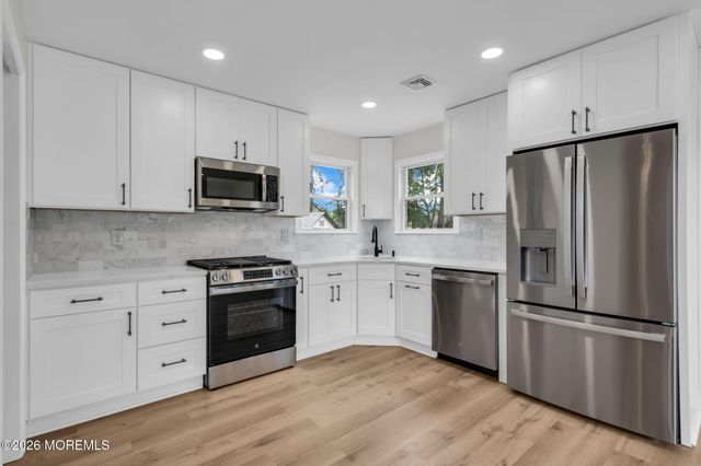 236 Orangewood Drive, Brick, NJ 08723