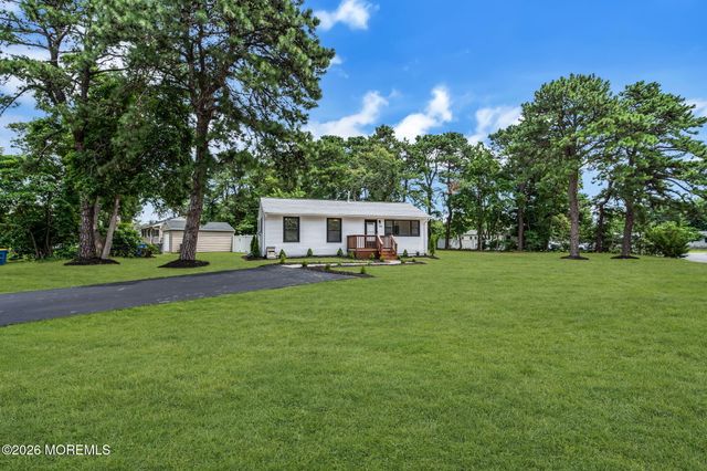 236 Orangewood Drive, Brick, NJ 08723