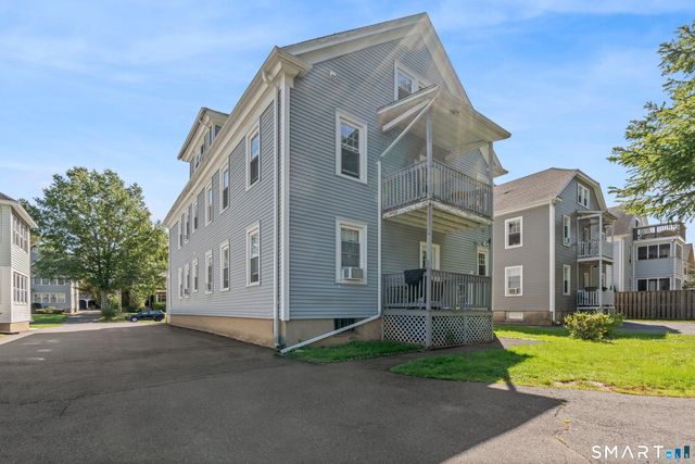 27 Bretton Road, West Hartford, CT 06119