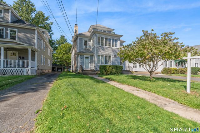 27 Bretton Road, West Hartford, CT 06119