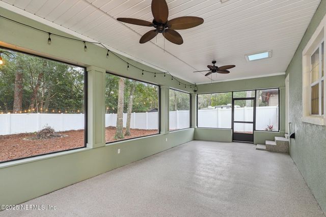 2574 LOFBERG Drive, Jacksonville, FL 32216