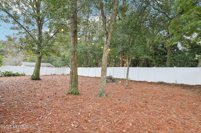 2574 LOFBERG Drive, Jacksonville, FL 32216