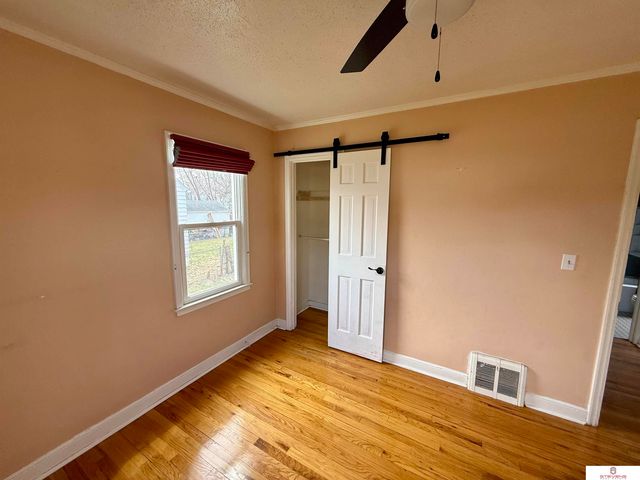 2753 Sharon Drive, Omaha, NE 68112