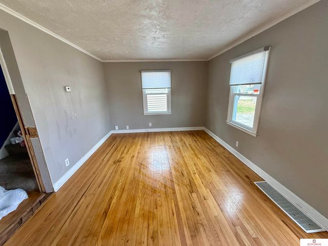 2753 Sharon Drive, Omaha, NE 68112