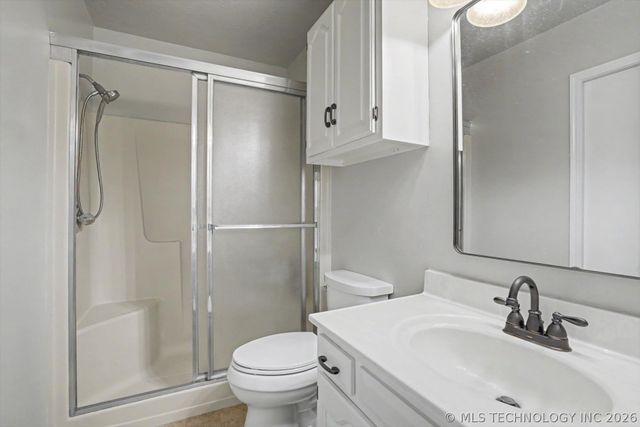 9121 N 145th East Avenue, Owasso, OK 74055