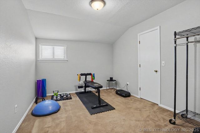 9121 N 145th East Avenue, Owasso, OK 74055