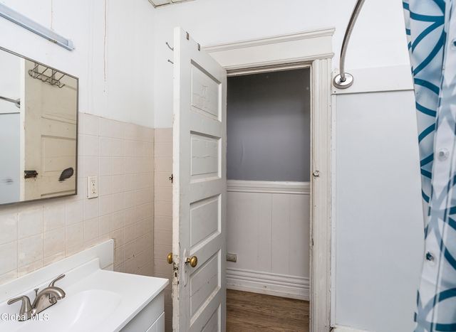 189-B Quail Street, Albany, NY 12203