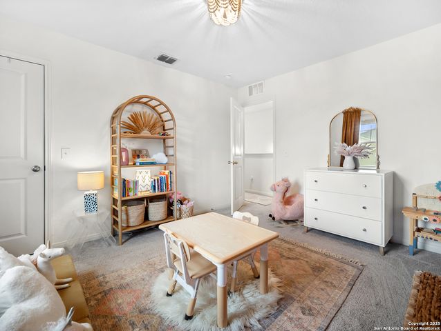 5484 Rue Girard, Converse, TX 78109