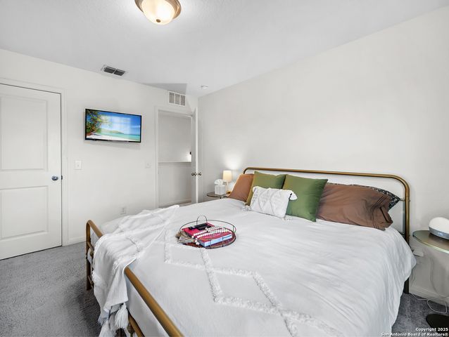 5484 Rue Girard, Converse, TX 78109