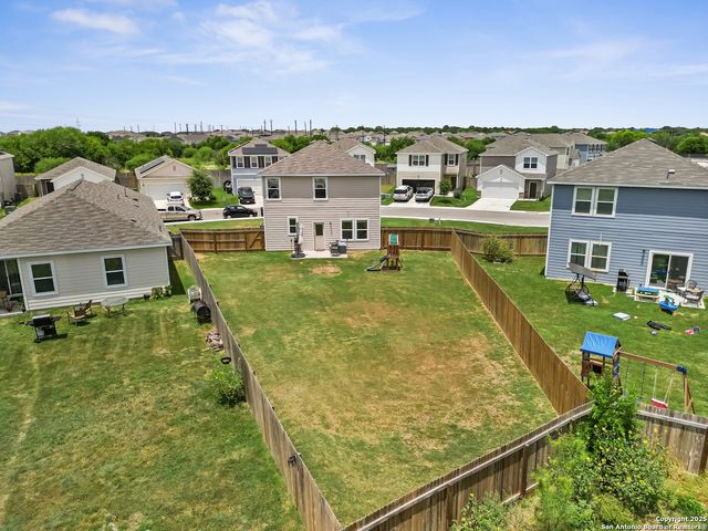 5484 Rue Girard, Converse, TX 78109