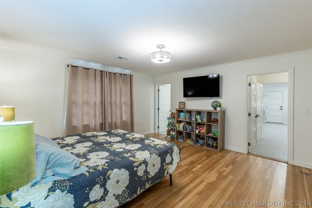 101 W 6th Street, Claremore, OK 74017