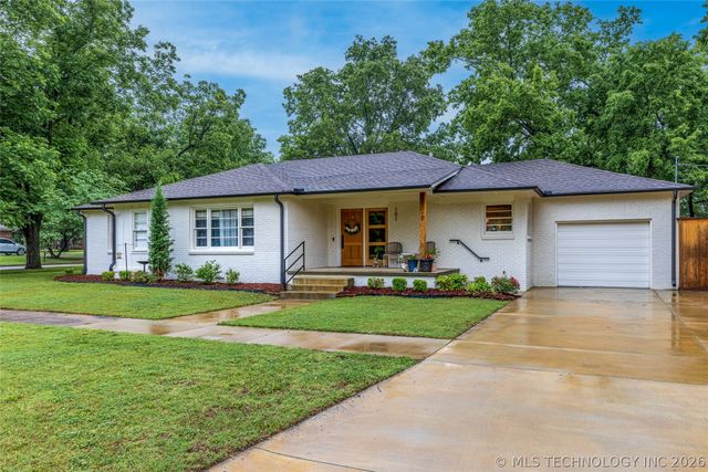101 W 6th Street, Claremore, OK 74017
