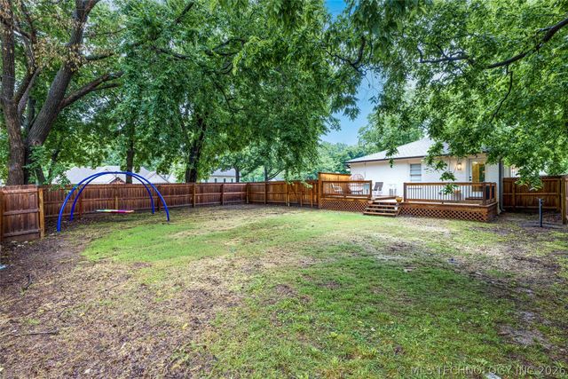 101 W 6th Street, Claremore, OK 74017