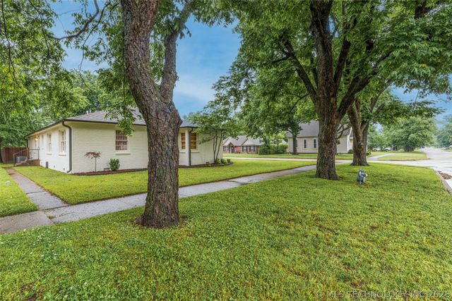 101 W 6th Street, Claremore, OK 74017