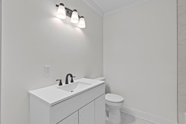 3220 SEMINOLE RD, Memphis, TN 38111