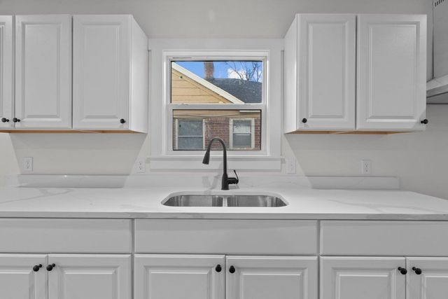 3220 SEMINOLE RD, Memphis, TN 38111