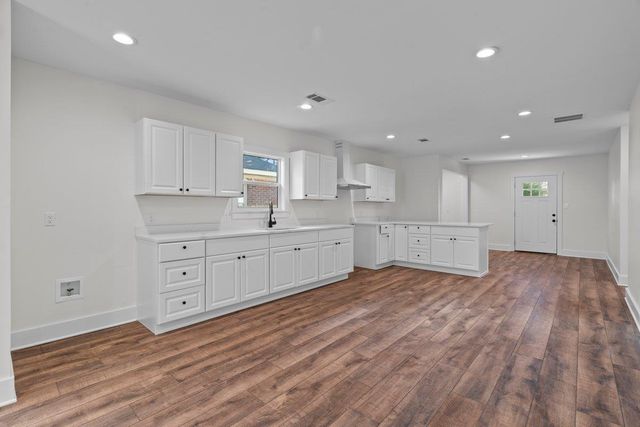 3220 SEMINOLE RD, Memphis, TN 38111