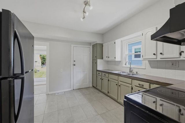 620 Northrup Avenue, Kansas City, KS 66101