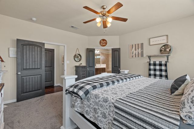 574 Balboa Trail, Azle, TX 76020