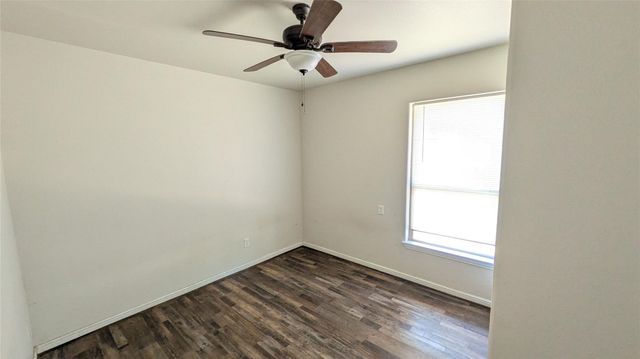 409 Giles Street, Mineola, TX 75773