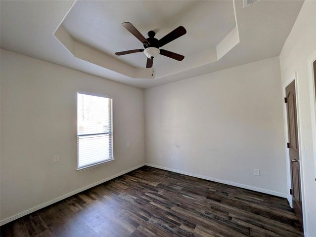 409 Giles Street, Mineola, TX 75773