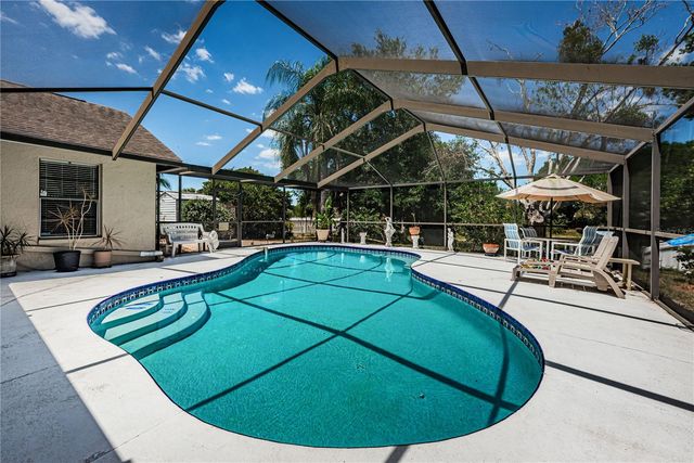 6804 SEAFAIRER DRIVE, Tampa, FL 33615