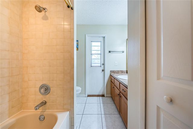 6804 SEAFAIRER DRIVE, Tampa, FL 33615