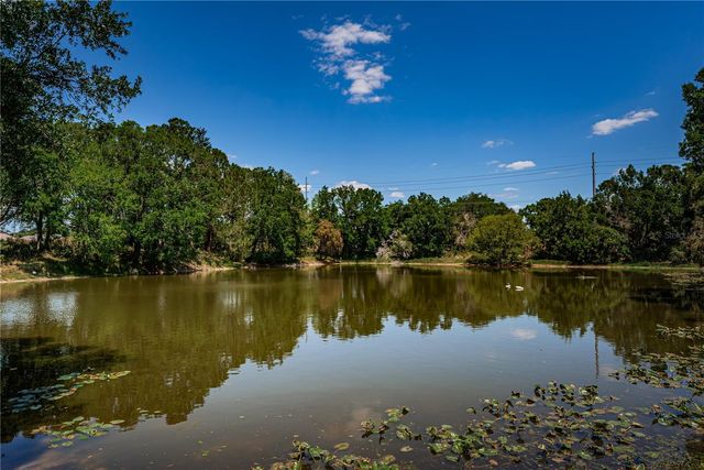 6804 SEAFAIRER DRIVE, Tampa, FL 33615