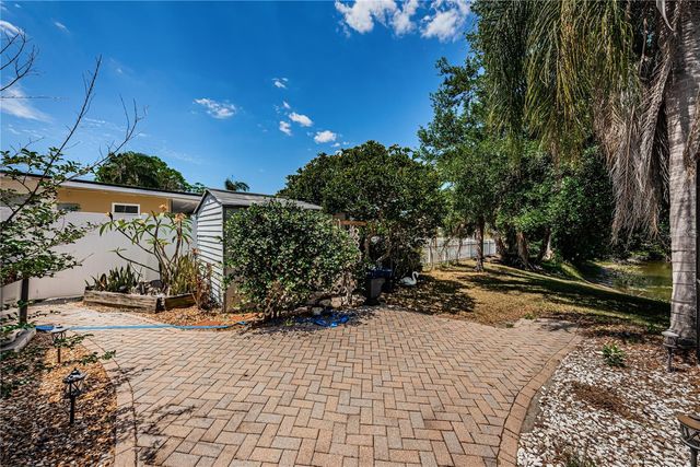 6804 SEAFAIRER DRIVE, Tampa, FL 33615