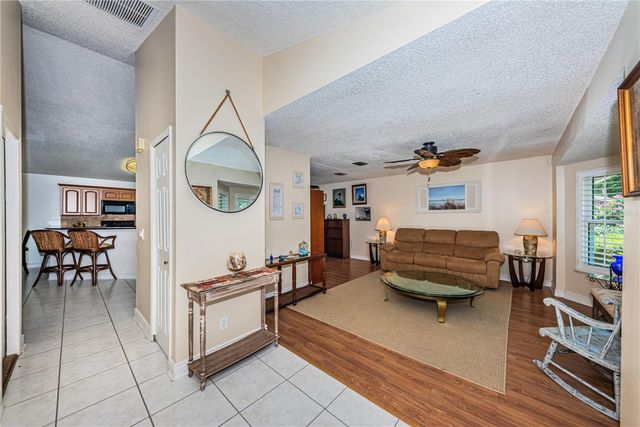 6804 SEAFAIRER DRIVE, Tampa, FL 33615