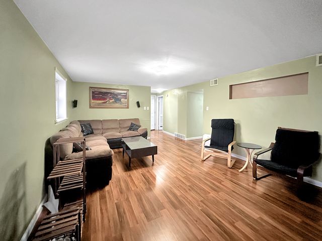 2402 Birch Lane, Rolling Meadows, IL 60008