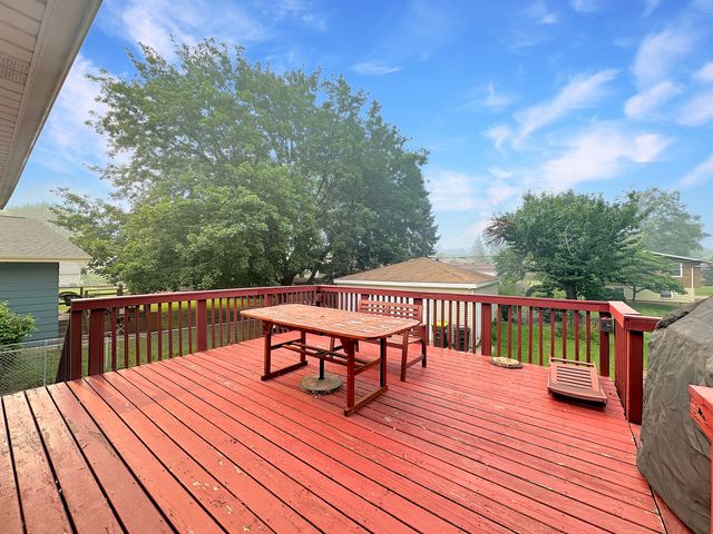 2402 Birch Lane, Rolling Meadows, IL 60008