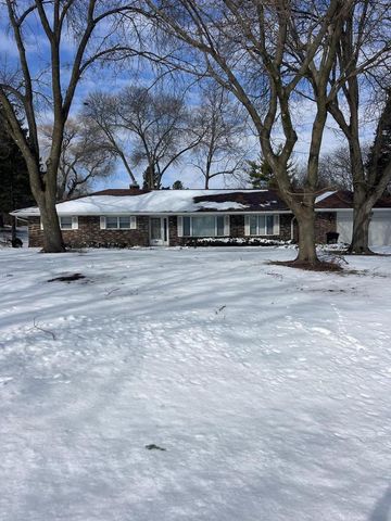 3385 Bradee ROAD, Brookfield, WI 53005