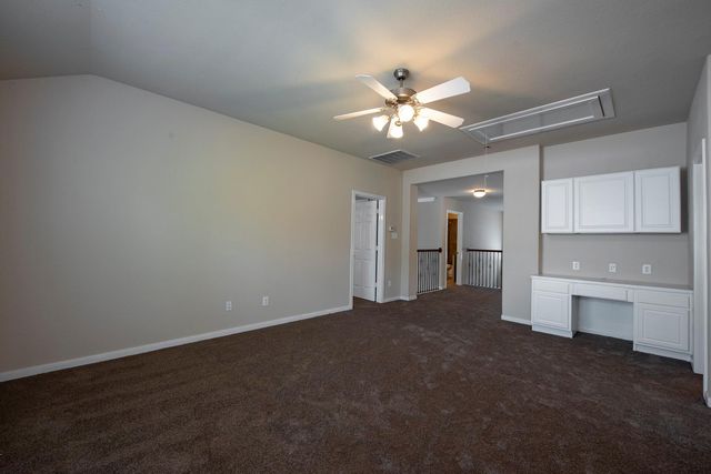 46 N Planchard Circle, The Woodlands, TX 77382