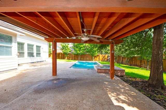 46 N Planchard Circle, The Woodlands, TX 77382