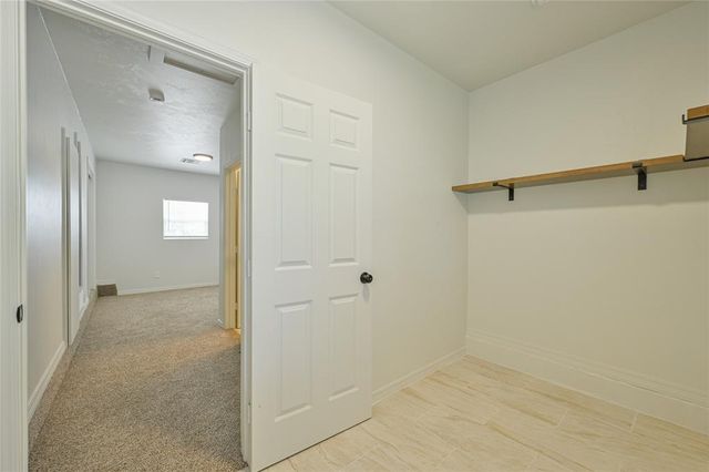 9817 NE 7th Street, Oklahoma City, OK 73130