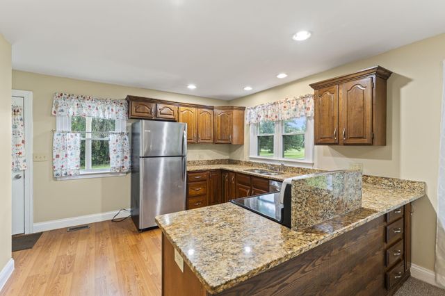 360 N Bird Road, Springfield, OH 45503