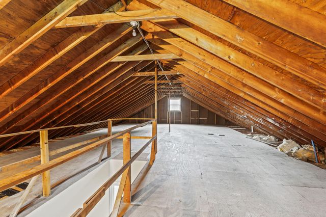360 N Bird Road, Springfield, OH 45503
