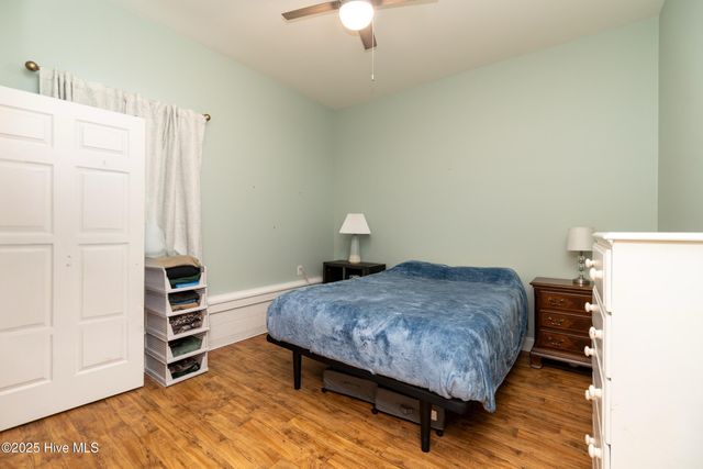 229 Grassy Point, Hertford, NC 27944