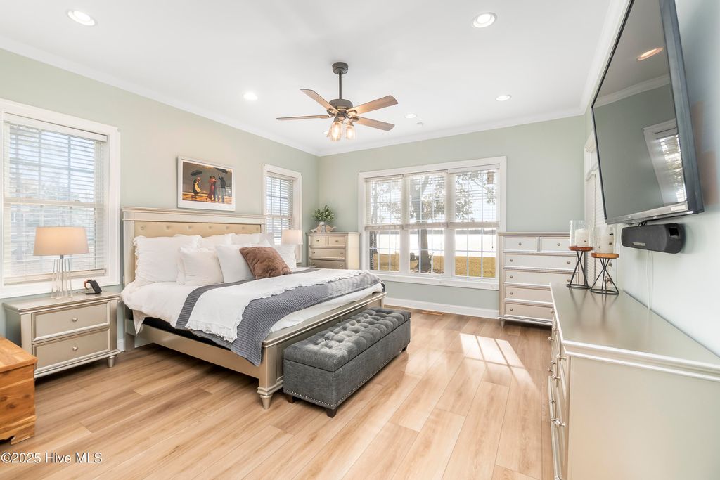 Image 27 of property listing at 229 Grassy Point, Hertford, NC 27944