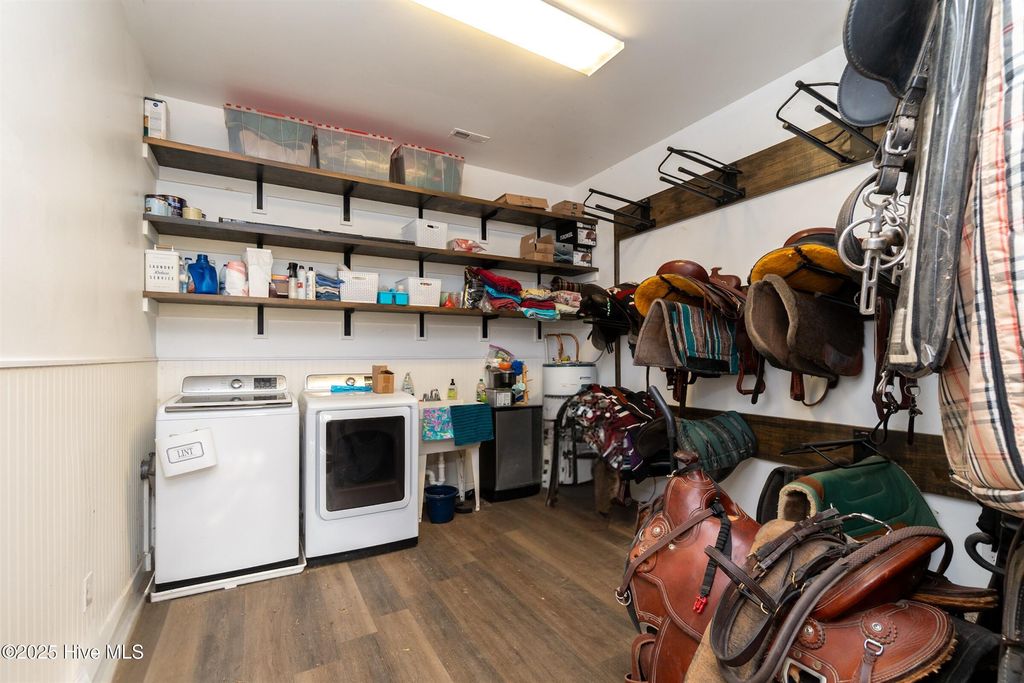 Image 49 of property listing at 229 Grassy Point, Hertford, NC 27944