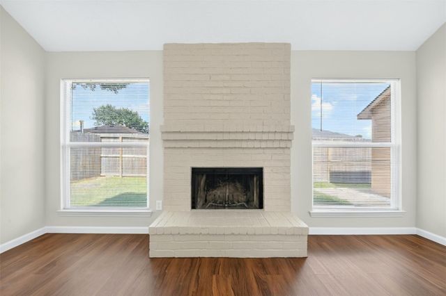 8702 Parkway Forest Drive, Houston, TX 77044