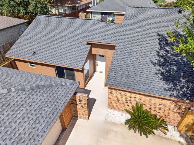8702 Parkway Forest Drive, Houston, TX 77044