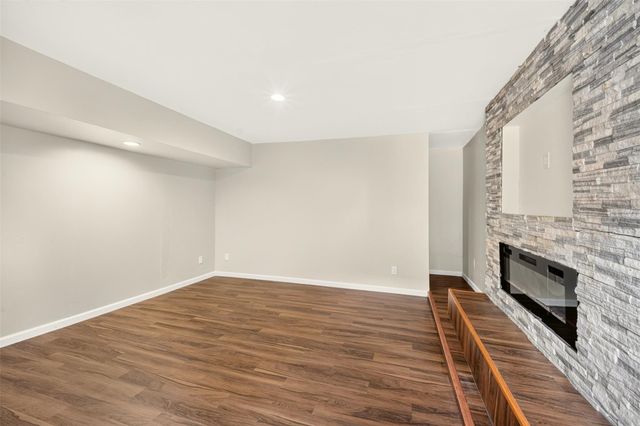 8702 Parkway Forest Drive, Houston, TX 77044