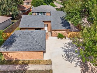 8702 Parkway Forest Drive, Houston, TX 77044