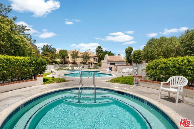 25715 Wagner Way B, Stevenson Ranch, CA 91381