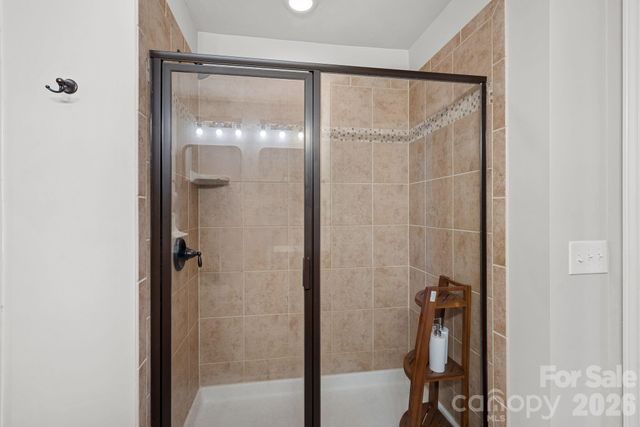 2207 Whitford Lane, Charlotte, NC 28210