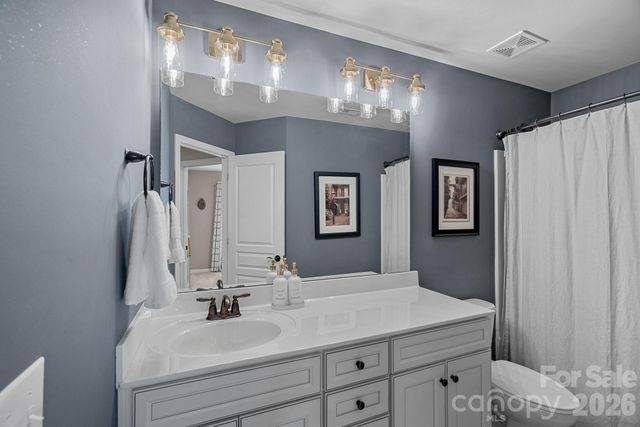 2207 Whitford Lane, Charlotte, NC 28210