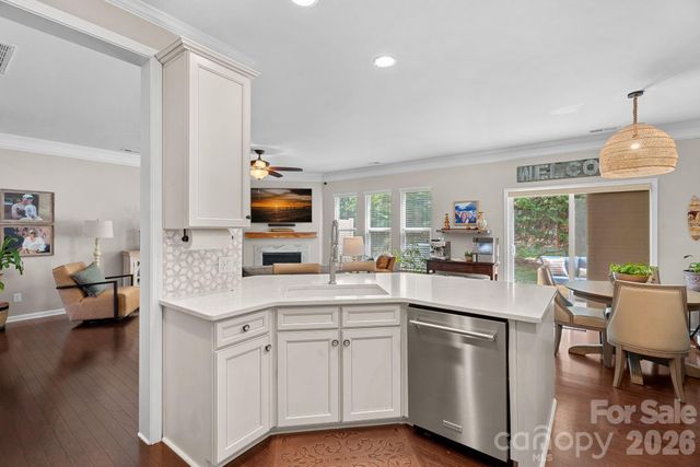 2207 Whitford Lane, Charlotte, NC 28210